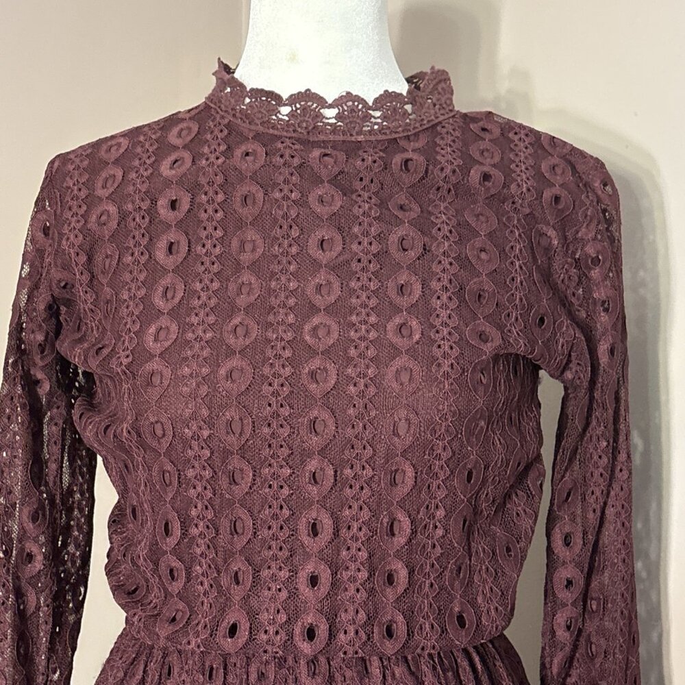 POL Maxi Dress Burgundy High Collar Lace Overlay Victoria Elastic Waist Sz S - Picture 2 of 8